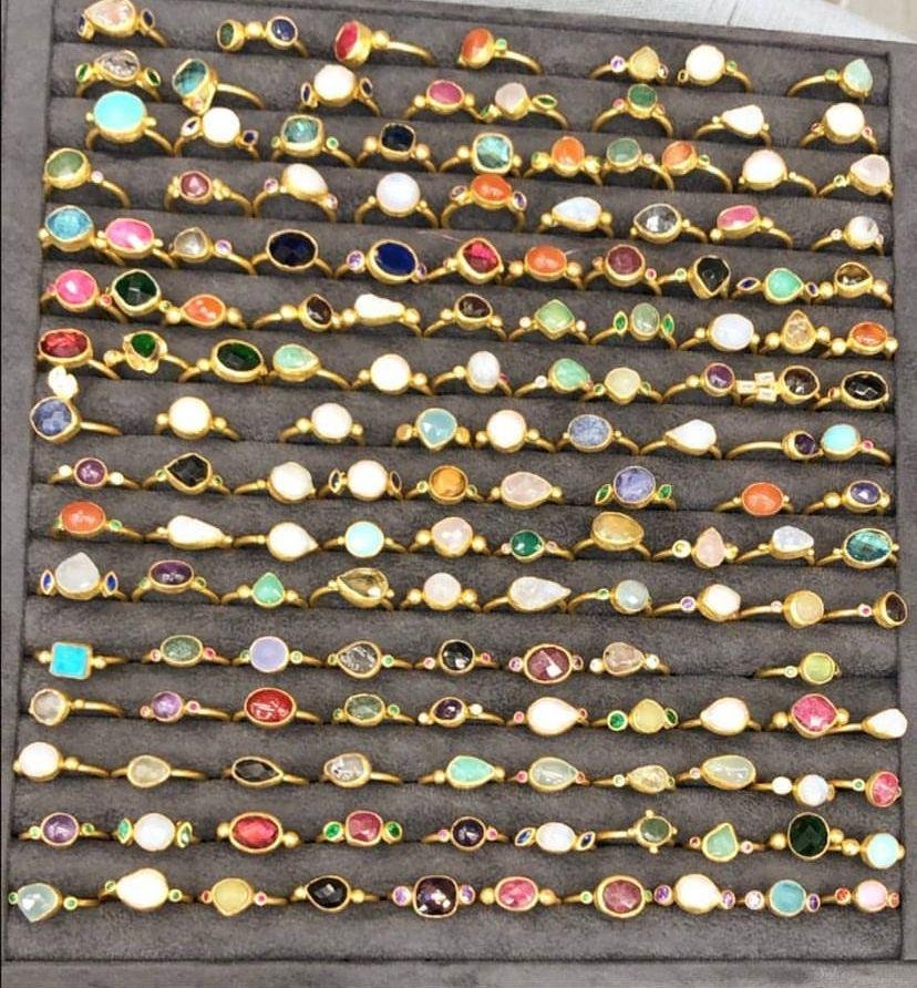 Stilvoller und extravaganter Schmuck