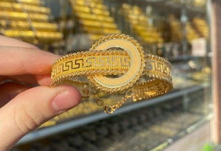 Золотые наручники