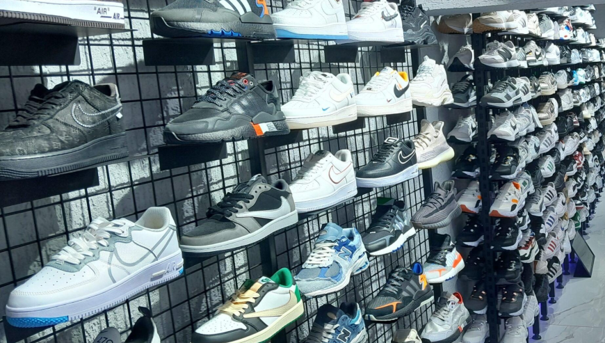 Yurtdışı İthal Sneaker