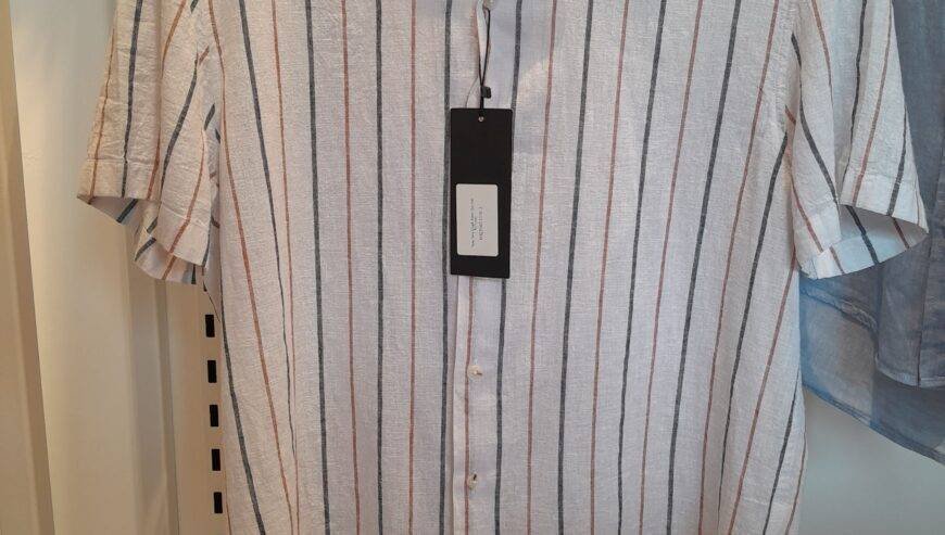 Men’s Shirt with Ribbon Detail
