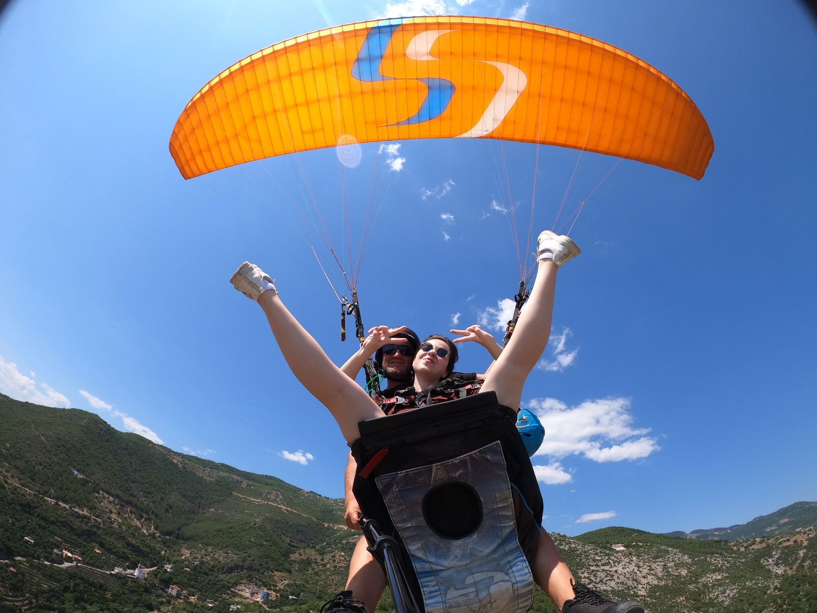 Парапланеризм