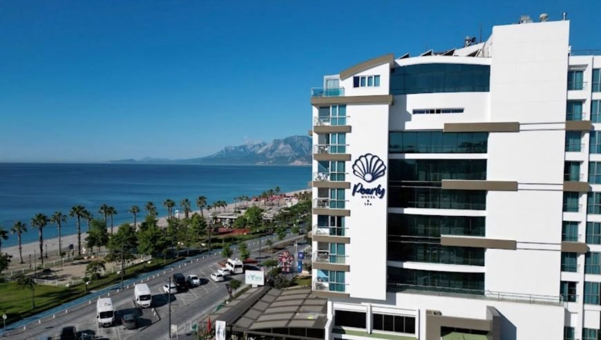 Konyaaltı Deniz Manzaralı Oda