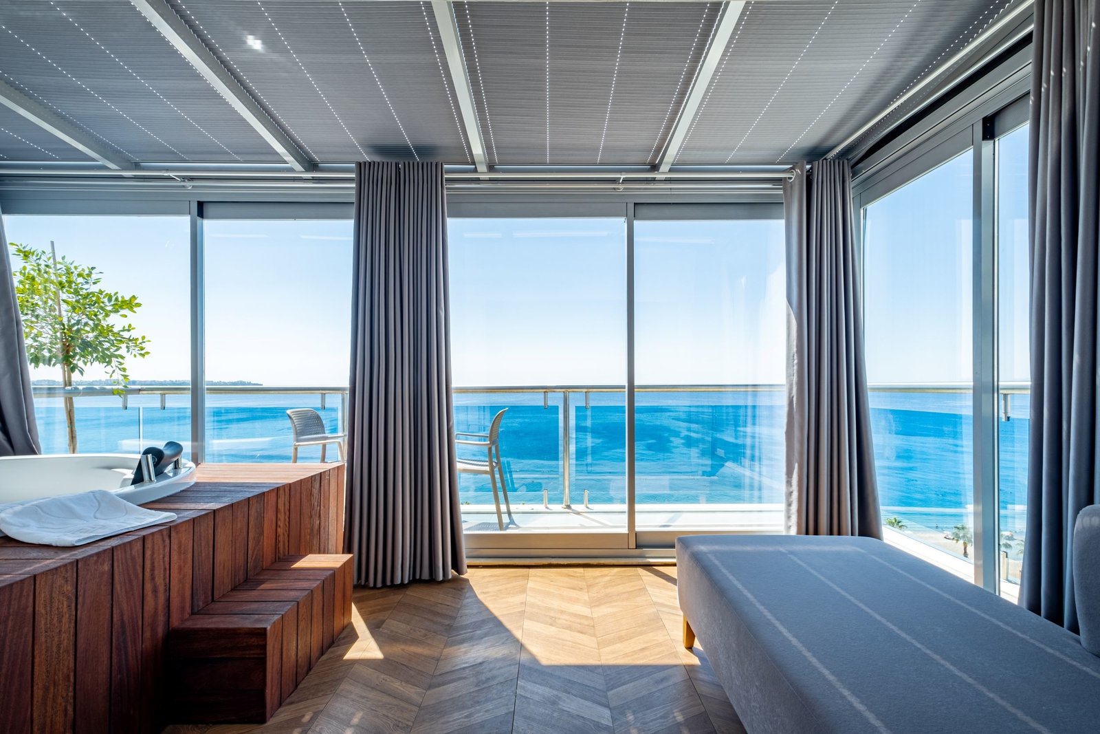 Terrace Suite Room with Jacuzzi